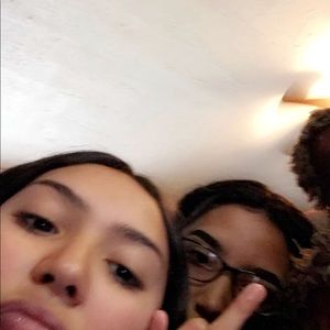 Meet your Posher, Alexia